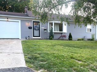 14 Salem Dr, North Providence, RI 02904