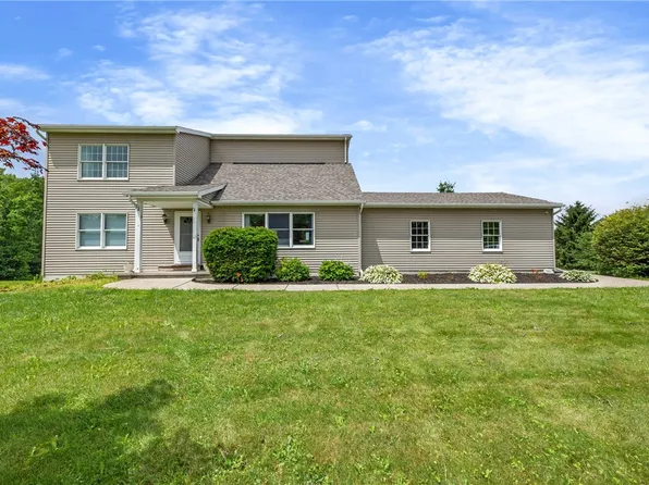 2174 Melvin Hill Rd, Phelps, NY 14532