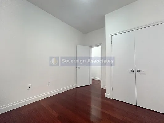 Rented by Sovereign Associates | media 11