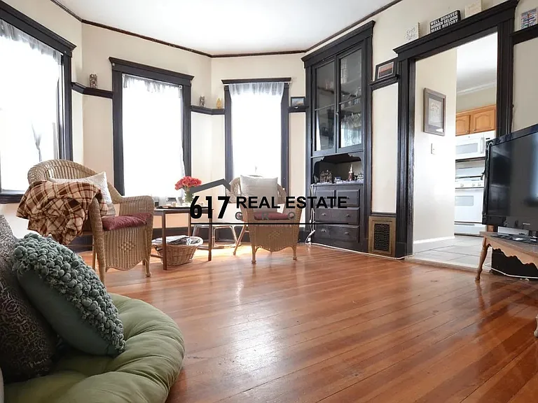 54-2 Tremont St — Photo 4