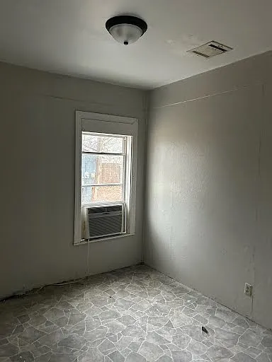 1010 S 3rd St — Photo 5
