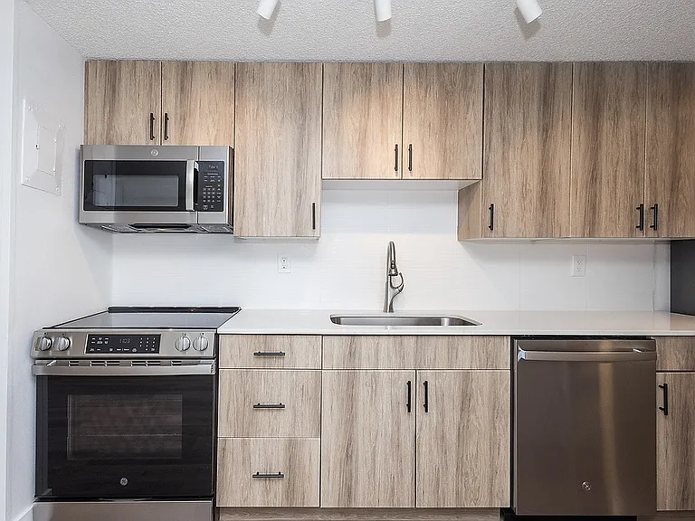 Verra Apartments — Photo 28