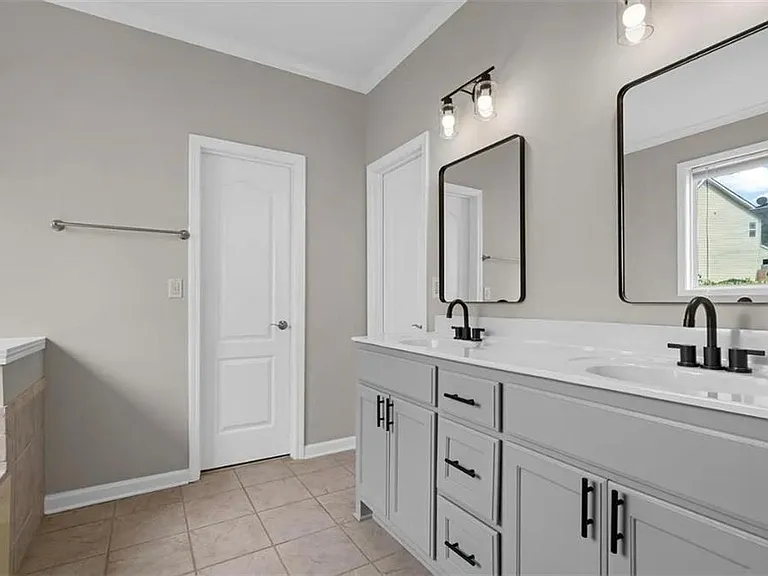 3516 Lori Ln — Photo 21