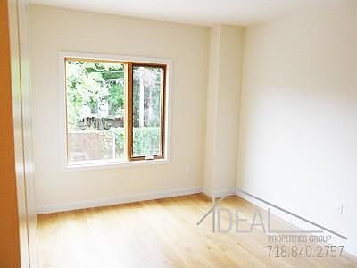 3rd image of 586 6th Ave APT 2