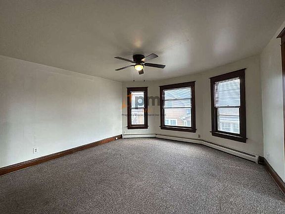 4th image of 1122 Spring St #B