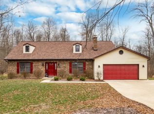 193 Challedon Cir SW, Pataskala, OH 43062