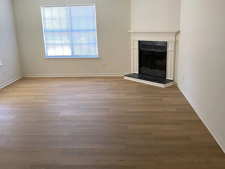 136 Montague Dr #136 — Photo 10