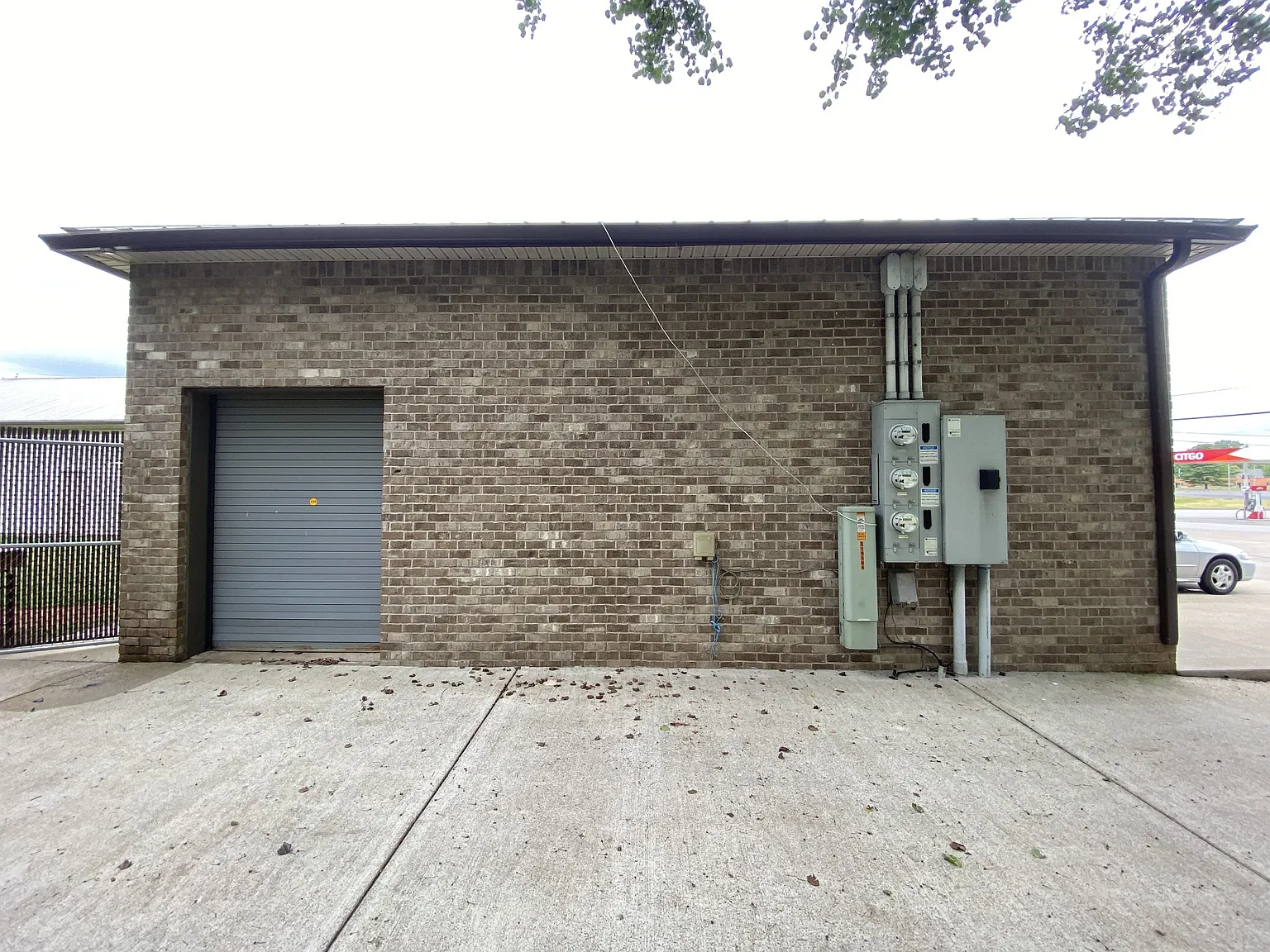 Studio, 1068 sqft, $2,300 — Photo 4