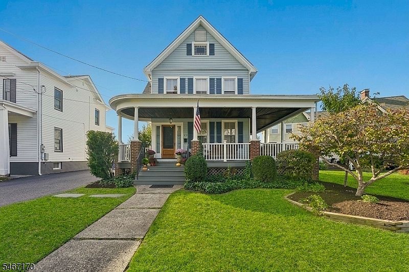 1st image of 73 N Doughty Ave