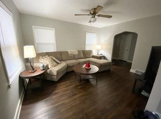 2425 Wilkes Ave, Davenport, IA
