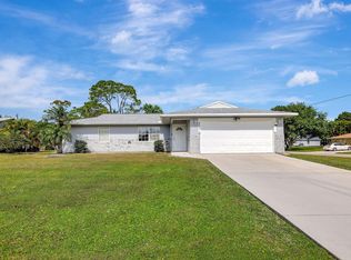 201 SW Crescent Ave, Port Saint Lucie, FL 34984