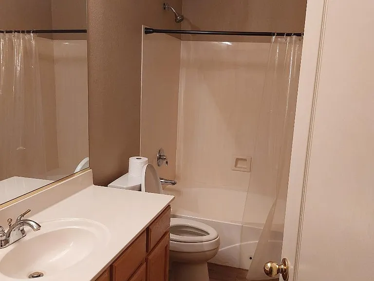 9657 W Potter Dr — Photo 14