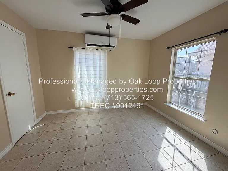 2811 1/2 Market St #B — Photo 9