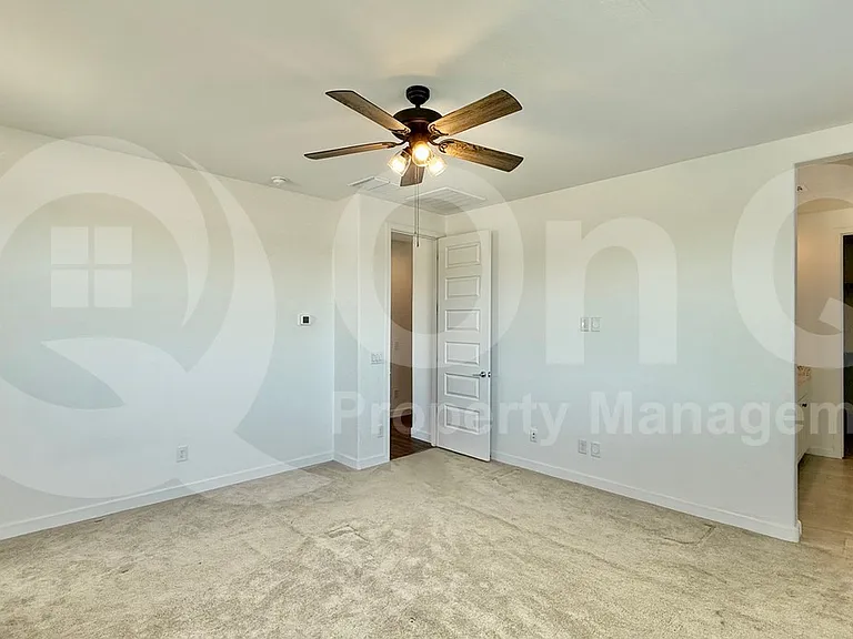 5933 S 25th Ln — Photo 10