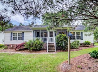 108 Piney Creek Rd, Holly Ridge, NC 28445