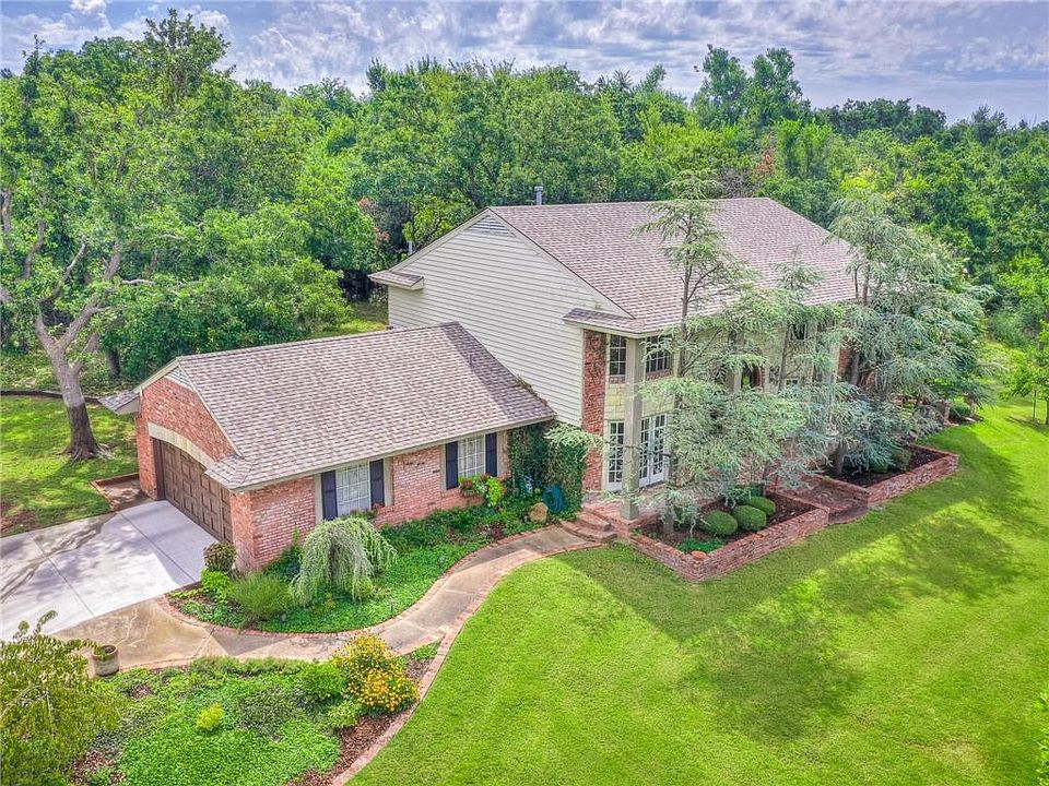 1st image of 2408 Vance Dr