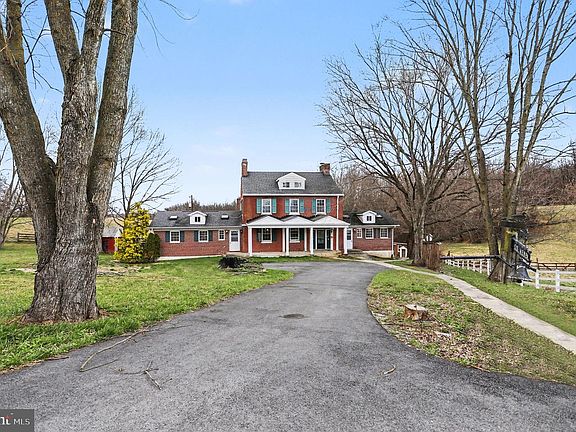 4th image of 10301 McKinstry Mill Rd