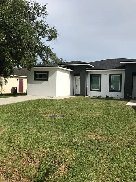 3 bed, 1240 sqft, $1,600 — Photo 3