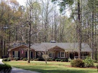 360 Marilyn Dr W, Fayetteville, GA 30214