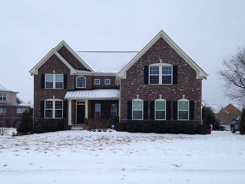 2nd image of 1940 Portview Dr