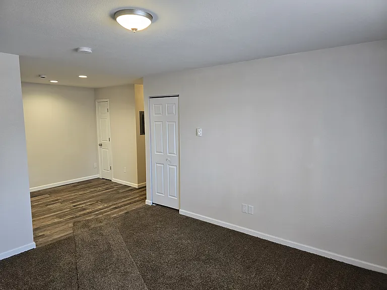 1626 Brooke Park Dr — Photo 9