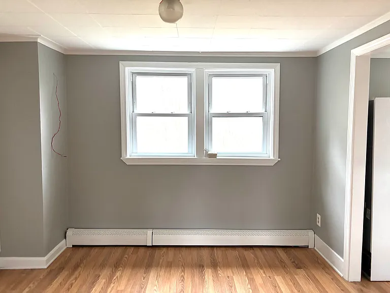 337 Village St #3 — Photo 6
