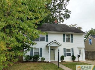 206 Penn Ave, Edison, NJ 08817