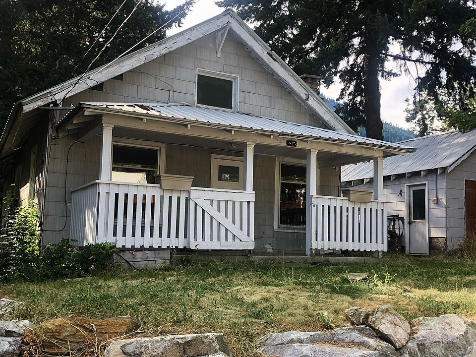 1st image of 415 Central Ave
