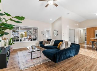 2217 NE Wells Acres Rd, Bend, OR 97701