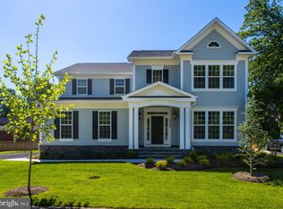 504 Kibler Cir SW, Vienna, VA 22180