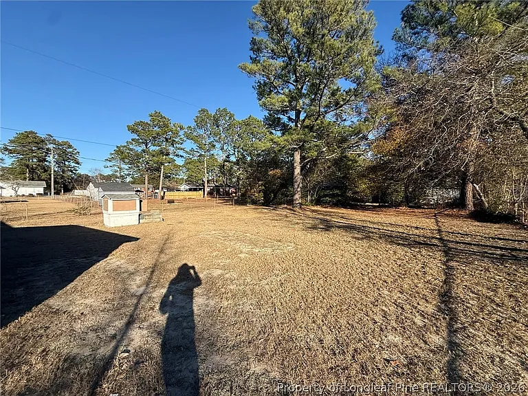 2223 Carbine St — Photo 10