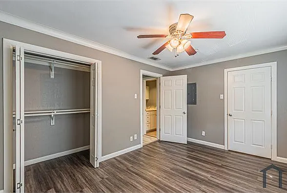 7770 Meadow Rd #114 — Photo 15