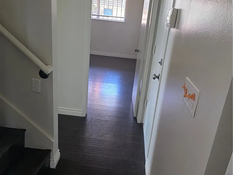 766 E Pillsbury St — Photo 15