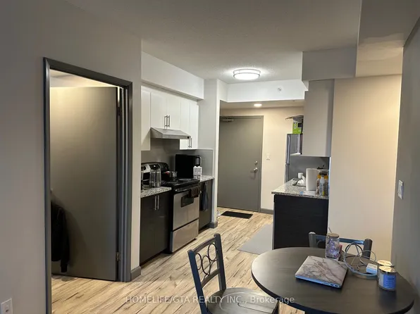 258 Sunview St #1615, Waterloo, ON N2L 0H6
