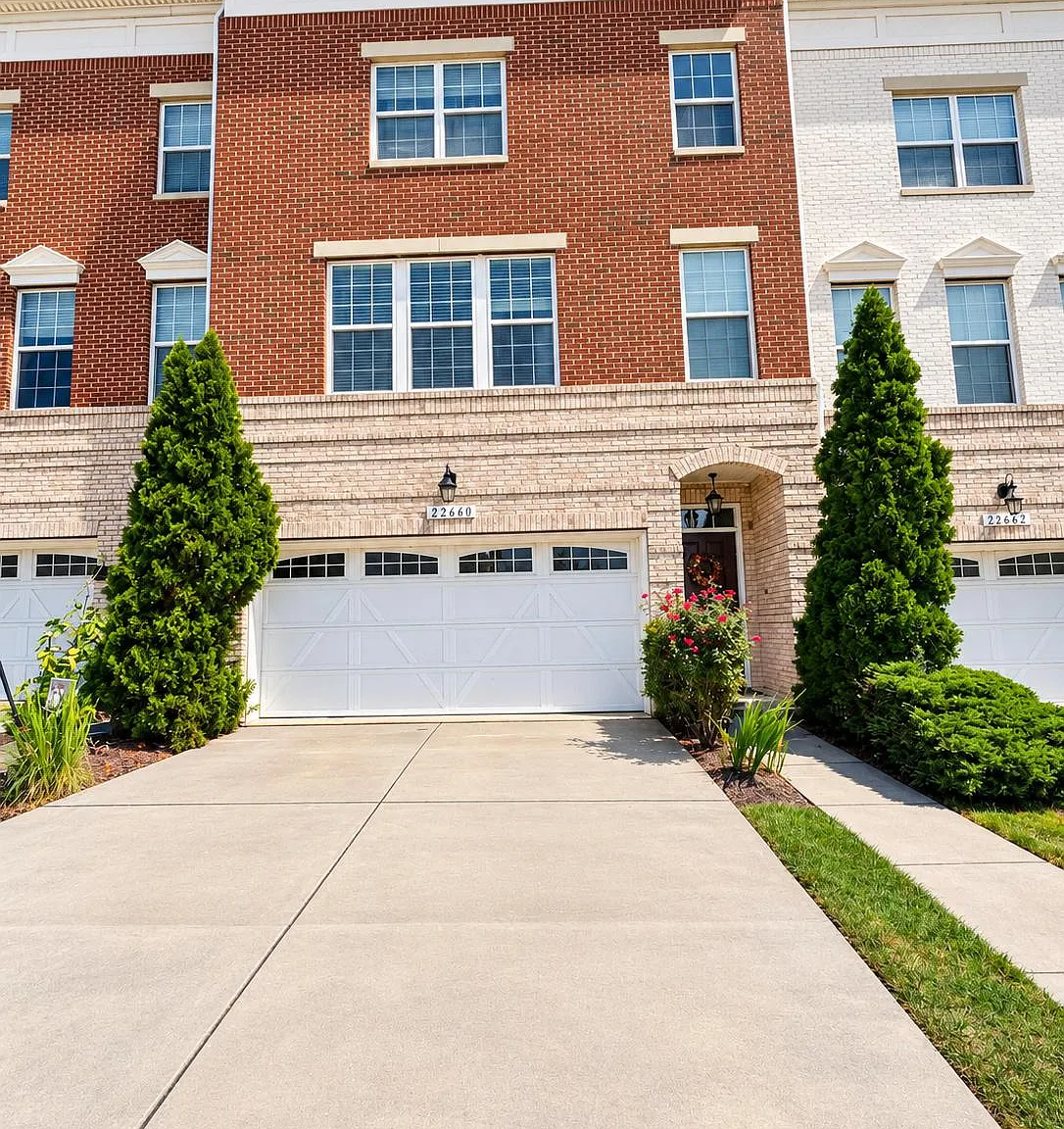 3 bed, 4.0 bath, 2784 sqft, $3,450 — Photo 1