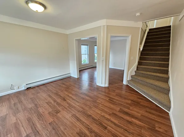 18 S Brett St, Beacon, NY 12508