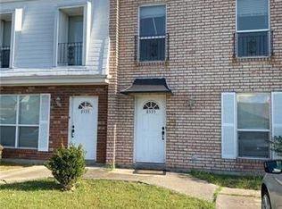 8535 Valor Dr, Chalmette, LA 70043