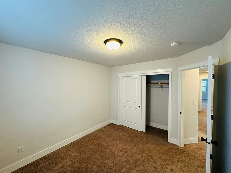 10253 NW 291st Ave — Photo 34