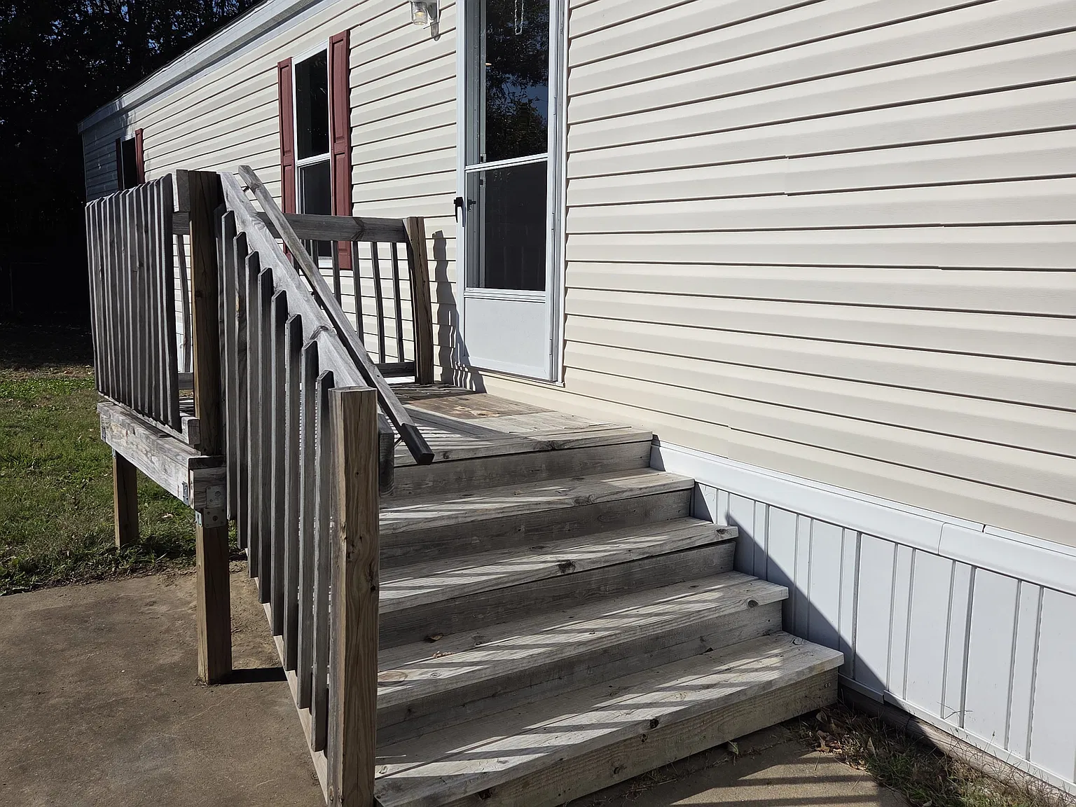 3 bed, 924 sqft, $1,150 — Photo 2