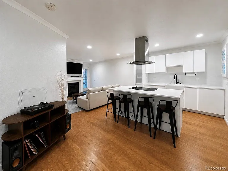 11 W Ellsworth Ave #21 — Photo 25