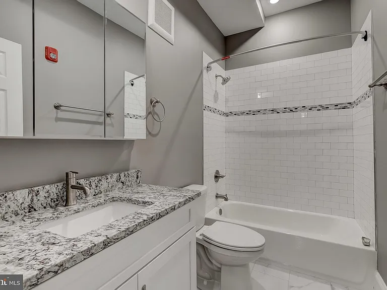 1214 Eutaw Pl #103 — Photo 10