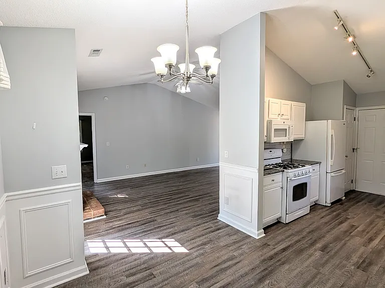 111 Gables Gate Ct — Photo 11