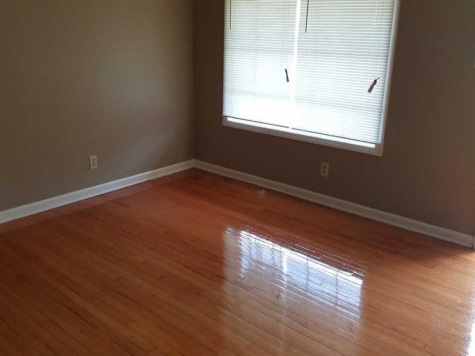 2nd image of 5292 Algiers Dr