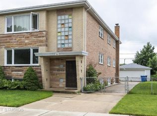 5861 W Gunnison St #2, Chicago, IL 60630