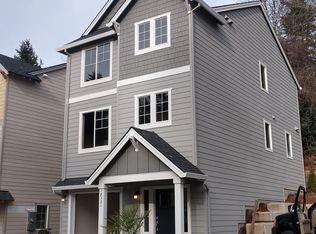 18321 Tickle Creek Ave, Sandy, OR 97055