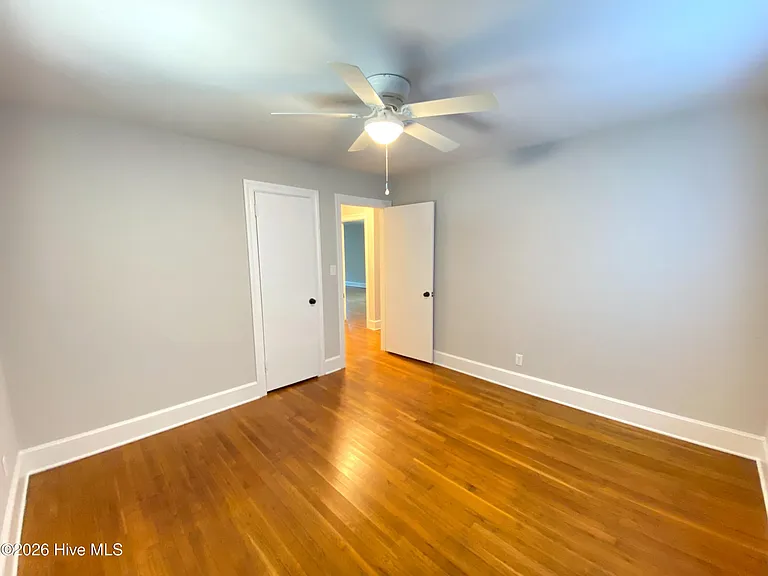 1710 S Elm St — Photo 11