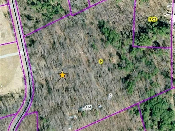 154 Meadowbrook Ln, Rustburg, VA 24588