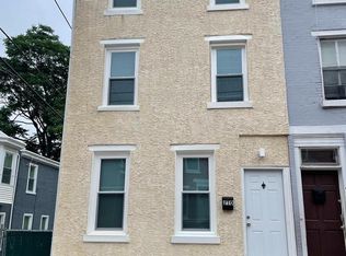 210 E Chestnut St, Norristown, PA 19401