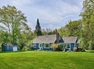 6 Valley View Rd, Williamsburg, MA 01096