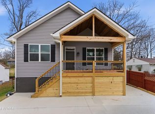 324 N Chilhowee Dr, Knoxville, TN 37914